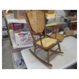 (BR2) Vintage Wood and Wicker Kids ...