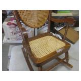 (BR2) Vintage Wood and Wicker Kids ...