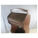 (CS) Vintage Wood Magazine Rack...