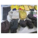 (A-2T) Assorted Pairs of Work Glove...