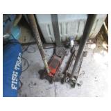 (UD1) 2 Floor Jacks - Both Froze - ...