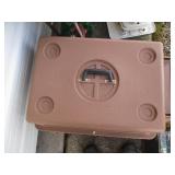 Petmate Pet Porter travel crate...