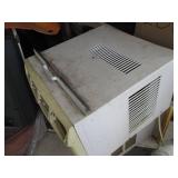 Vintage Whirlpool Window air condit...