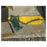 Vintage child size table plus chain...