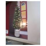 4ft Pre-lit Porch tree in original ...