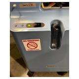 Philips Respironics EverFlo Q Oxygen Concentrator with OPI
