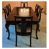 Gorgeous Expandable Dining Set