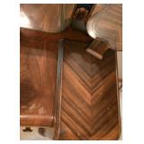 Nostalgic Art-Deco Styled Vanity with adjustable Mirror