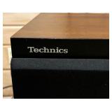 Pair of Technics SB-K40 Speakers