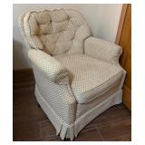 Lovely Vintage Upholstered Chair