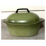 Vintage Avocado Green Dutch Oven by Club