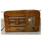 Vintage Our Own Super Aeroscope Radio