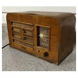 Vintage Our Own Super Aeroscope Radio