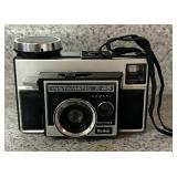 Kodak X-45 Instamatic Camera with Case and Flash Bulbs
