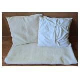 Pretty Bedroom Decor/Pillow Grouping