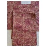 Gorgeous Pottery Barn Table Runner & Placemat Set