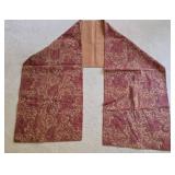 Gorgeous Pottery Barn Table Runner & Placemat Set