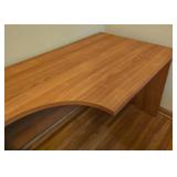 Versatile Corner Office Desk