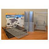 Versatile Office Accessory Grouping