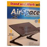 Versatile Office Accessory Grouping