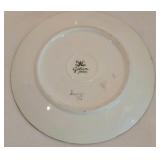 Delicate Vintage Serving Options