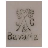 Delicate Vintage Serving Options