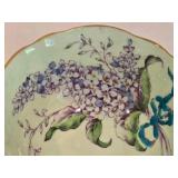 Delicate Vintage Serving Options