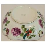 Delicate Vintage Serving Options