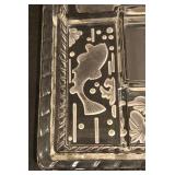 Aquatic-Inspired Serving Options & More