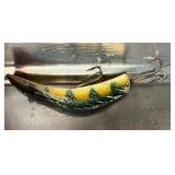 Vintage UMCO 173AS Tackle Box and Contents…Hot-Shot S-M2, Kautzky Lazy Ike,  Heddon Wood Cobra and More