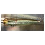 Vintage UMCO 173AS Tackle Box and Contents…Hot-Shot S-M2, Kautzky Lazy Ike,  Heddon Wood Cobra and More