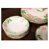 Antique Franciscan Dinnerware Earthenware Desert Rose Dish Set…