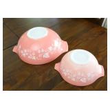 Kitchen Accessories…Vintage Pyrex Drip Mixing Bowls