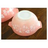 Kitchen Accessories…Vintage Pyrex Drip Mixing Bowls