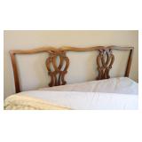 Vintage Unique Scroll-Style Headboard and Footboard Bed/Frame/Mattress/Box Spring…