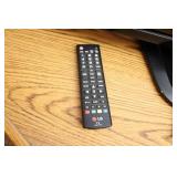 LG Flat Screen TV 42LN5400 w/Roku