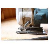 Garage Shop Tools...Bosch Jigsaw 1587AVS