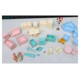 1960’s Original Marx Dollhouse Furniture, Family, Figures Etc