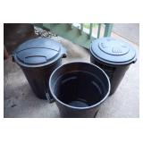 Heavy Duty Plastic Trash Bins