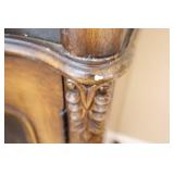 Beautiful Entry Entertaining Buffet Hand-Painted Cupboard…