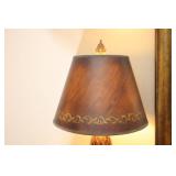 Beautiful 32-Inch Pineapple-Themed Decorative Quality Table Lamp Set