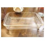 Kitchen Accessories…Hamilton Beach Hand Mixer, Pyrex Glass Measuring Cup, 4-Cup Strainer Pitcher Etc