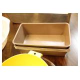 Kitchen Bakeware, Colanders, Strainers Etc