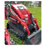 Skid Steer Loader EG360 /