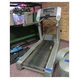 LIFE FITNESS TREADMILL