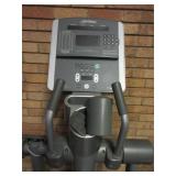 LIFE FITNESS ELLIPTICAL TRAINER