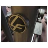 LIFE FITNESS ELLIPTICAL TRAINER