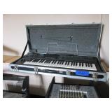 YAMAHA SYNTHESIZER WITH CASE