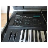 YAMAHA SYNTHESIZER WITH CASE