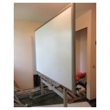 SMART BOARD ON PORTABLE STAND